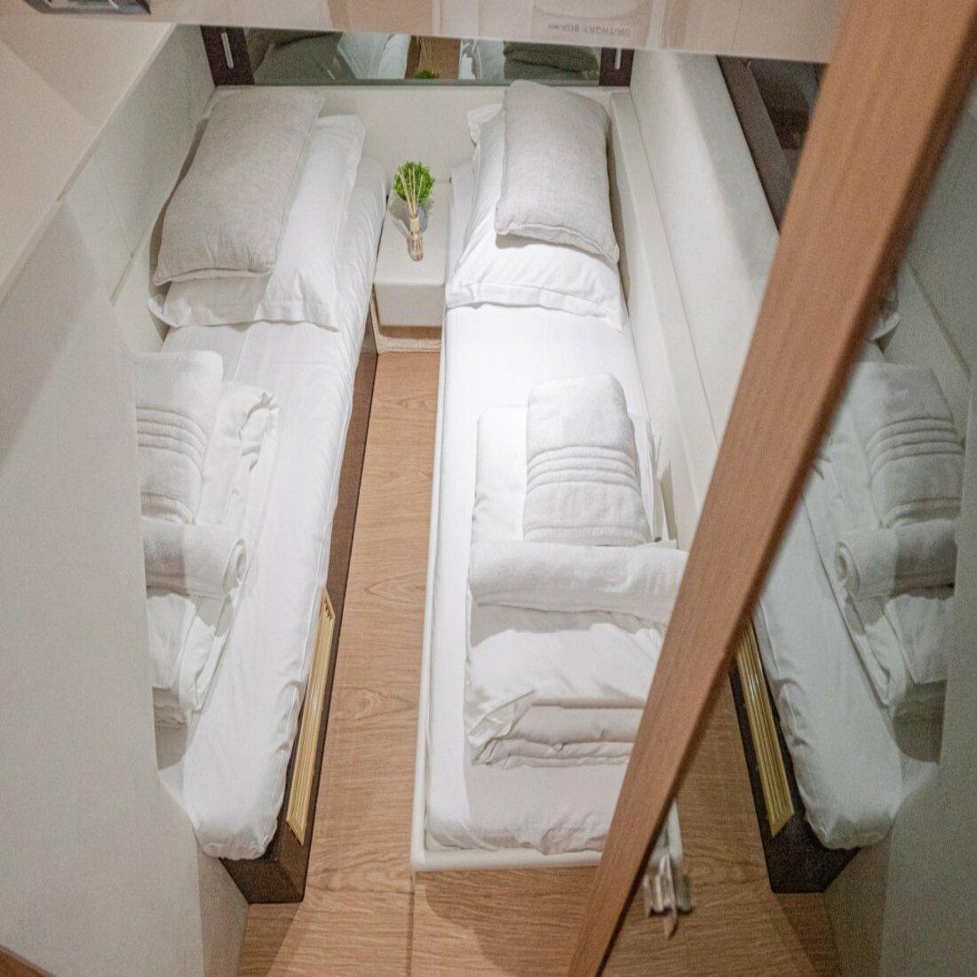 Sessa Fly 47, picture 27