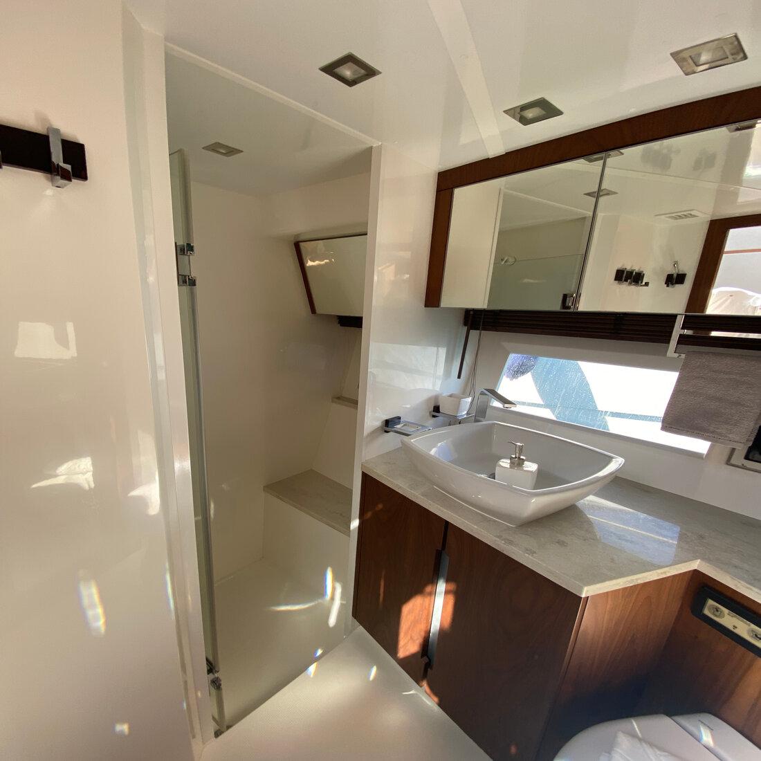 Galeon 550 Fly, picture 40