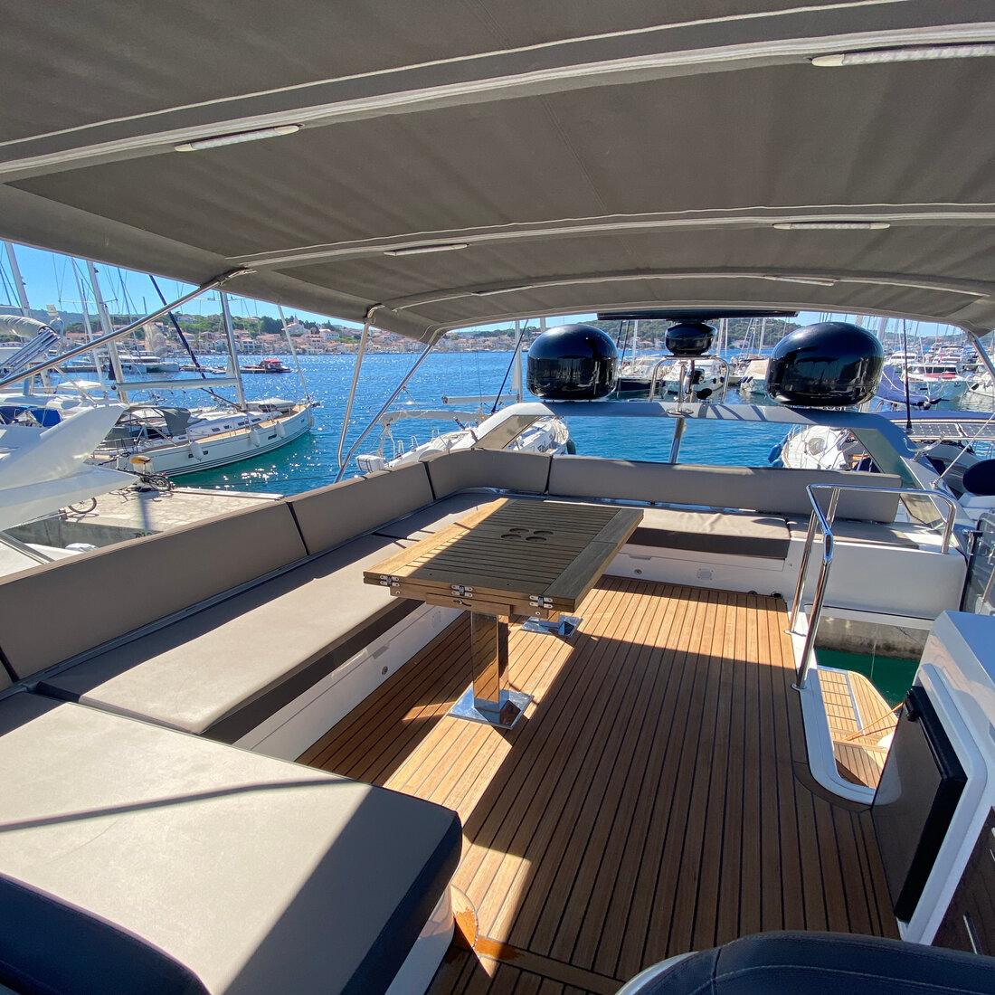 Galeon 550 Fly, picture 13