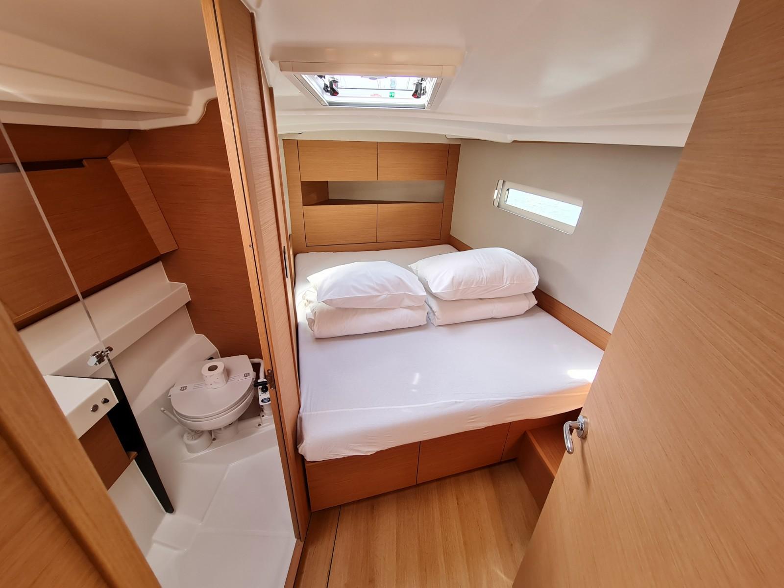 Sun Odyssey 410 - 3 cab., picture 8