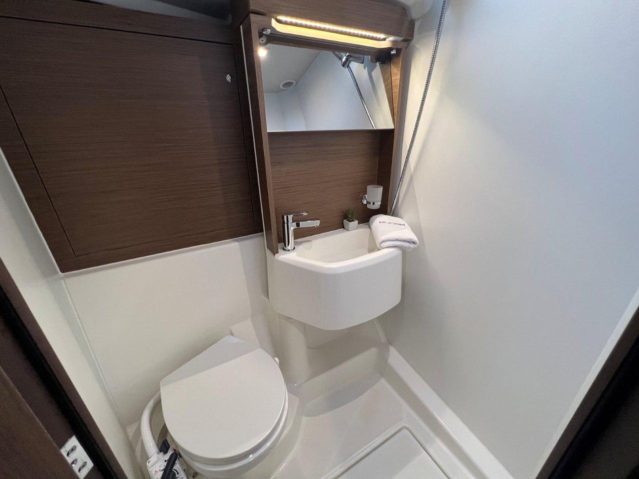 Oceanis 51.1, picture 40