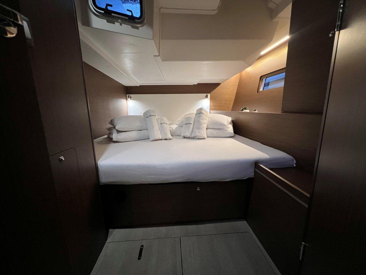 Oceanis 51.1, picture 36