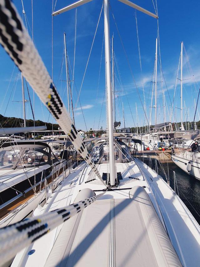 Bavaria C38, picture 5