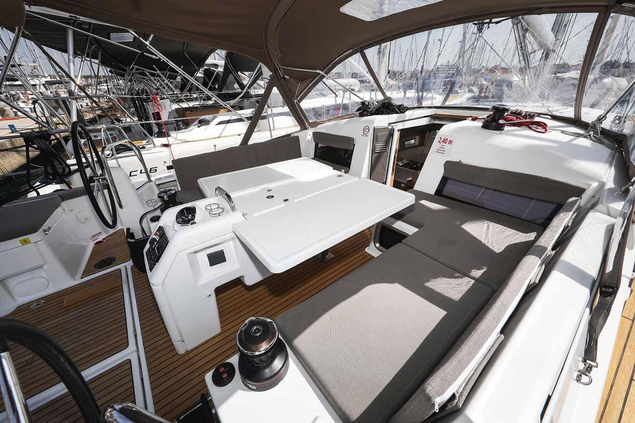 Sun Odyssey 440 - 3 cab., picture 9