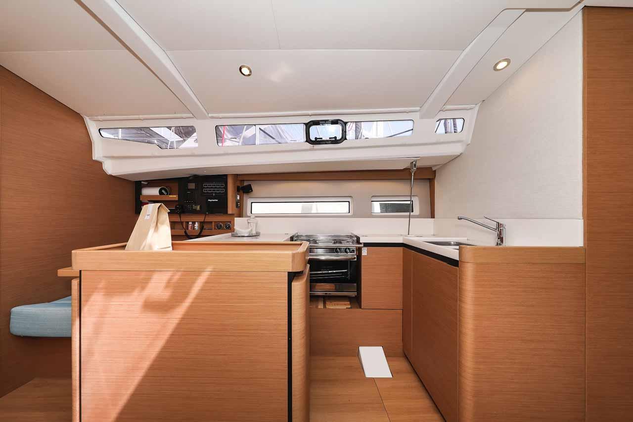 Sun Odyssey 440 - 3 cab., picture 14