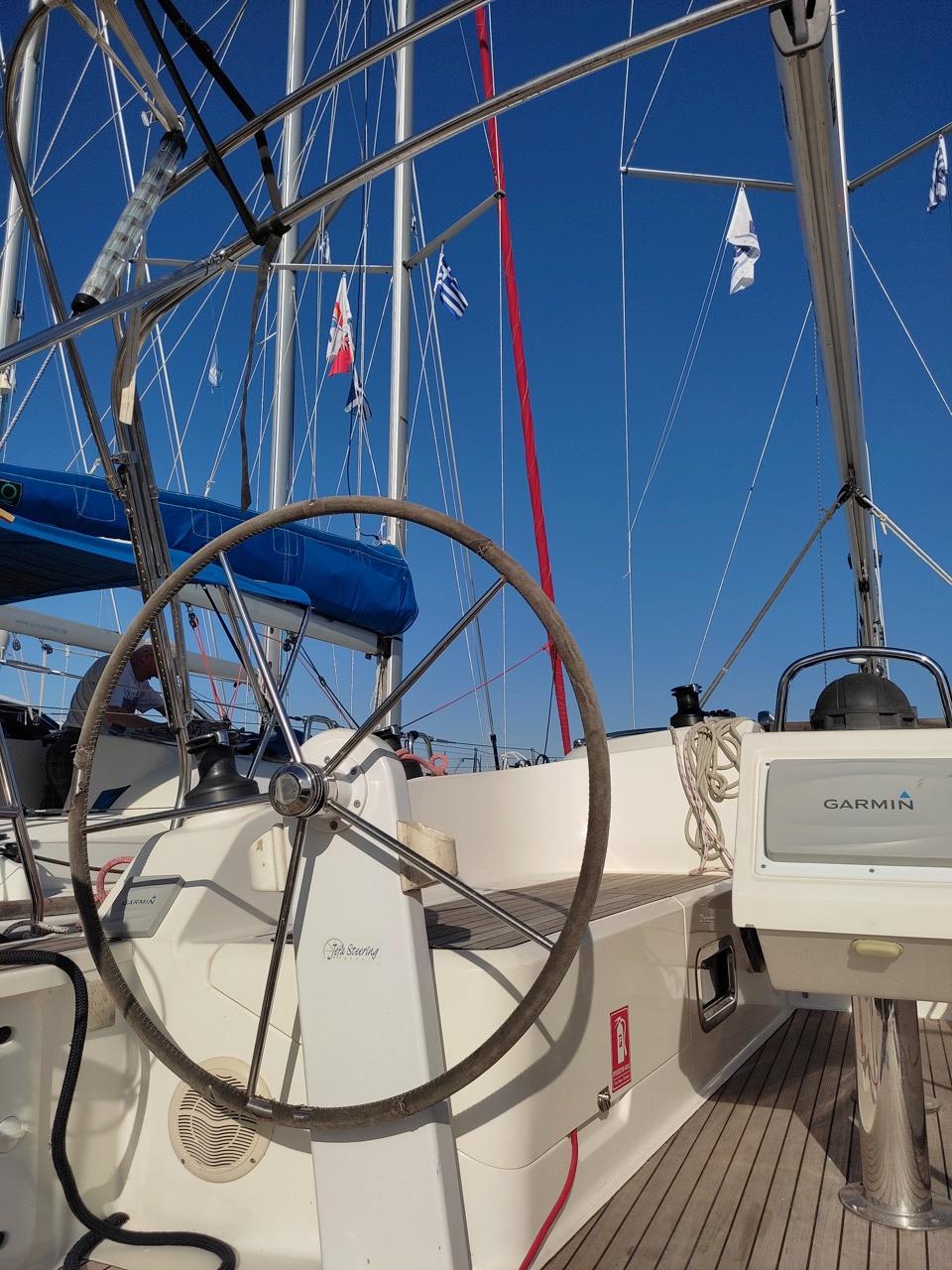 Bavaria 37 Cruiser, picture 3