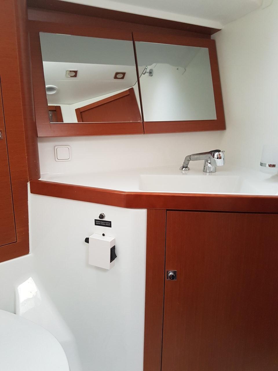 Oceanis 45 - 4 cab., picture 16