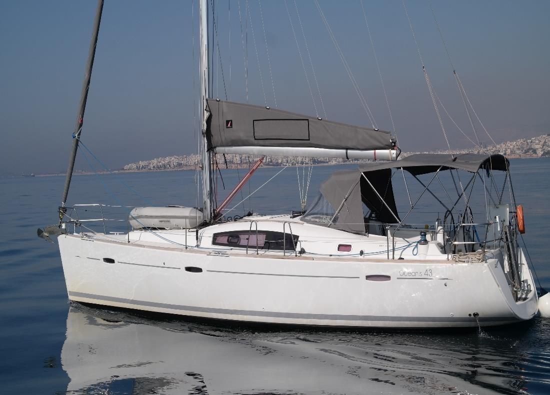 Oceanis 43, picture 1