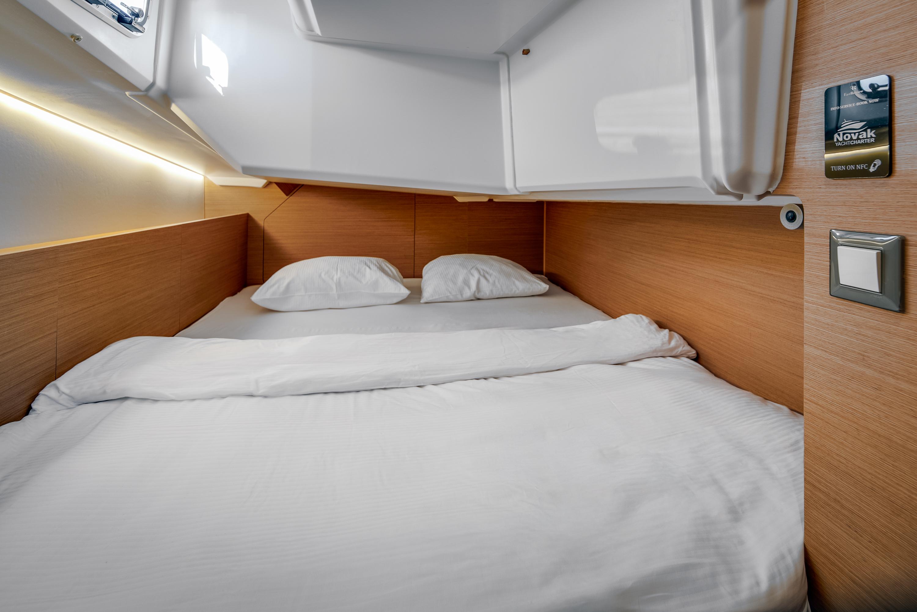 Sun Odyssey 380 - 3 cab., picture 22