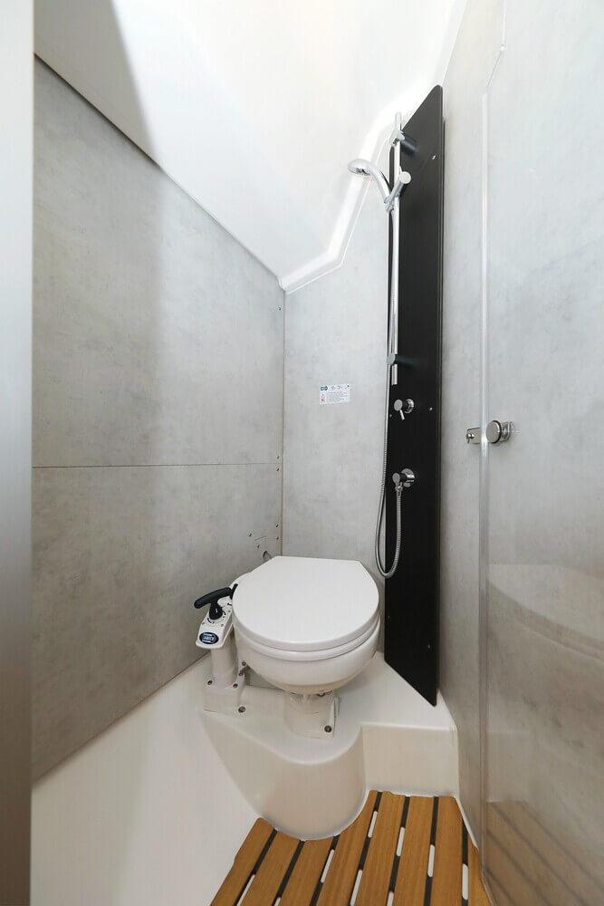 Bavaria C38, picture 19