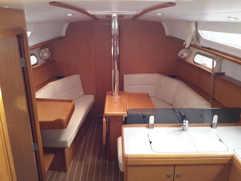 Sun Odyssey 36i, picture 6