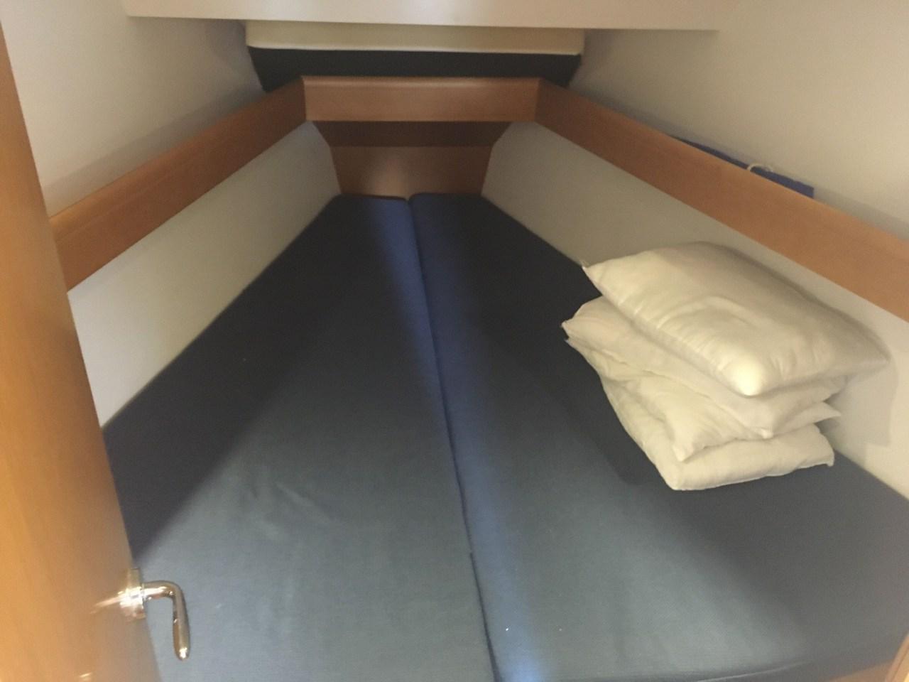 Sun Odyssey 36i, picture 10