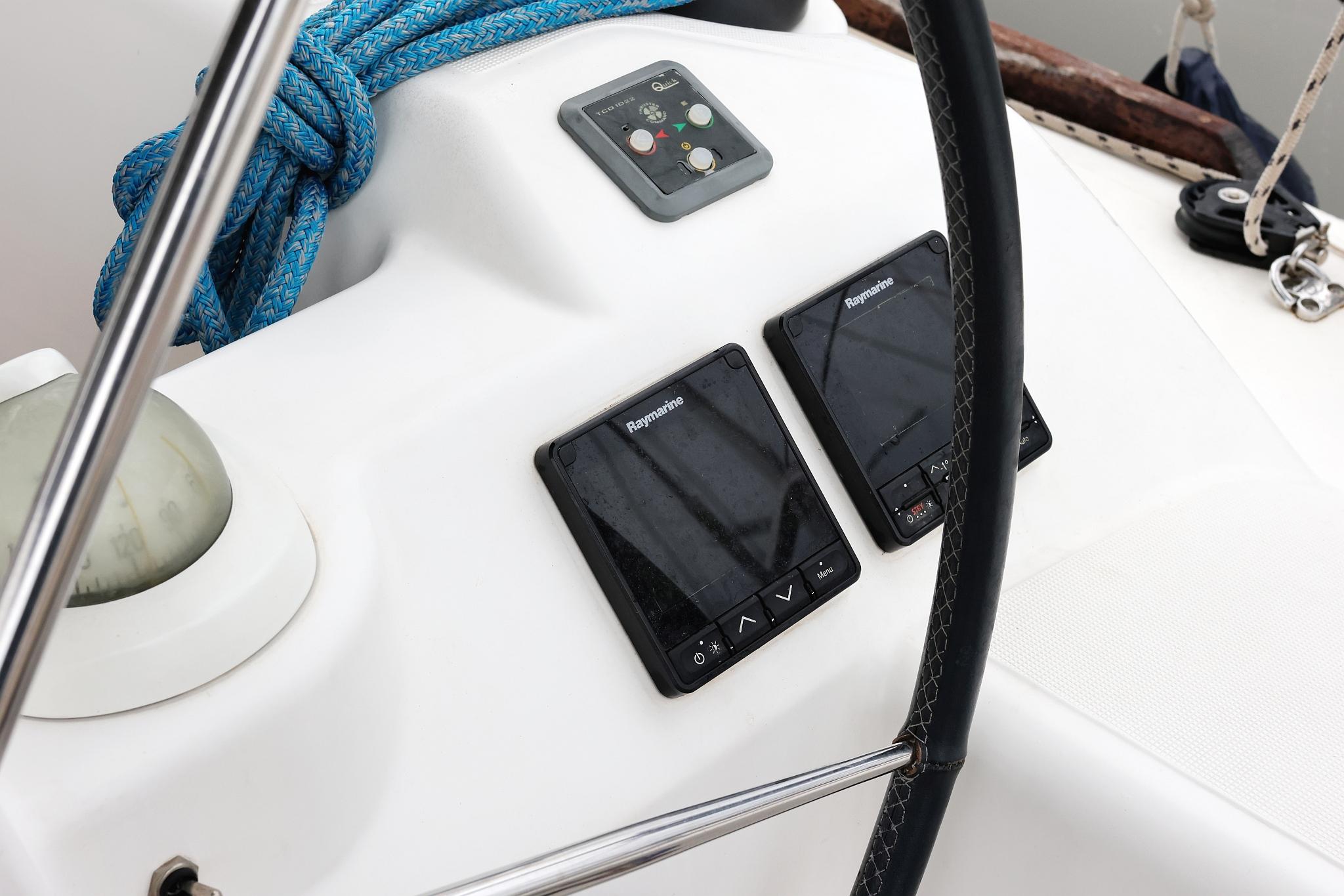 Dufour 412 GL, picture 28