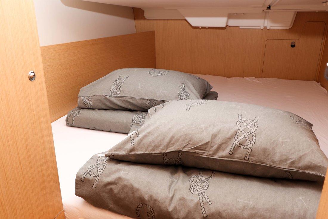 Oceanis 35.1, picture 14