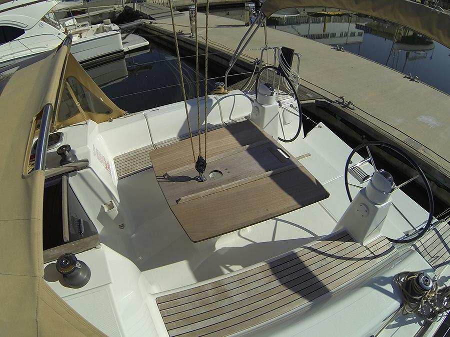 Dufour 335 GL - Lara, picture 8