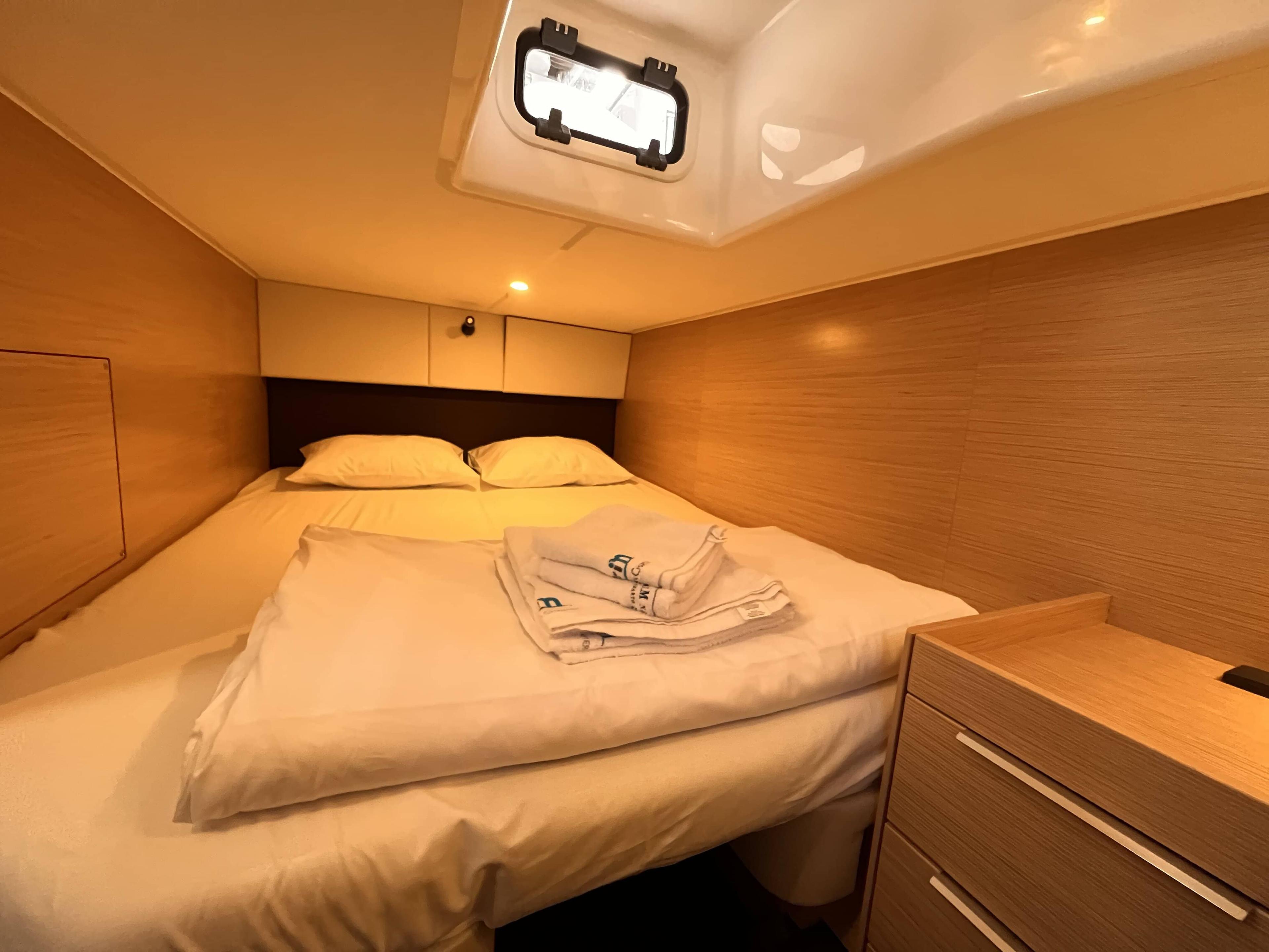 Bavaria 33 Sport HT, picture 16