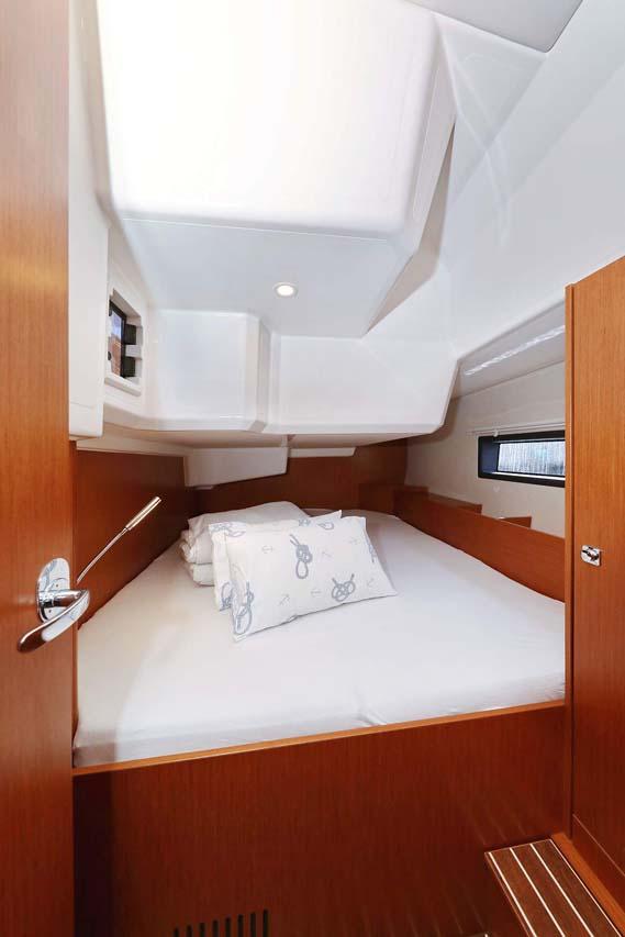Bavaria C42 Style, picture 27