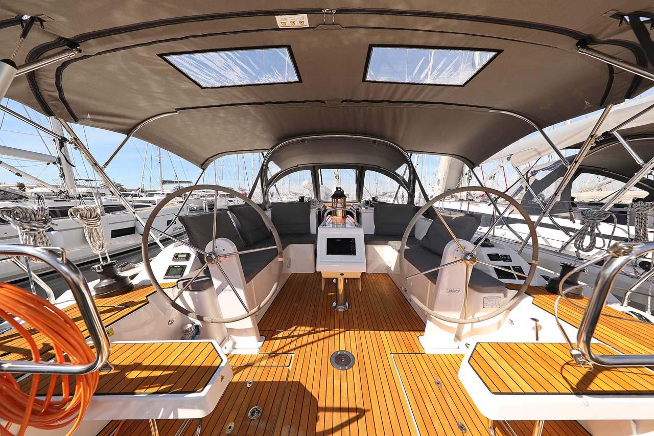 Bavaria C42 Style, picture 7