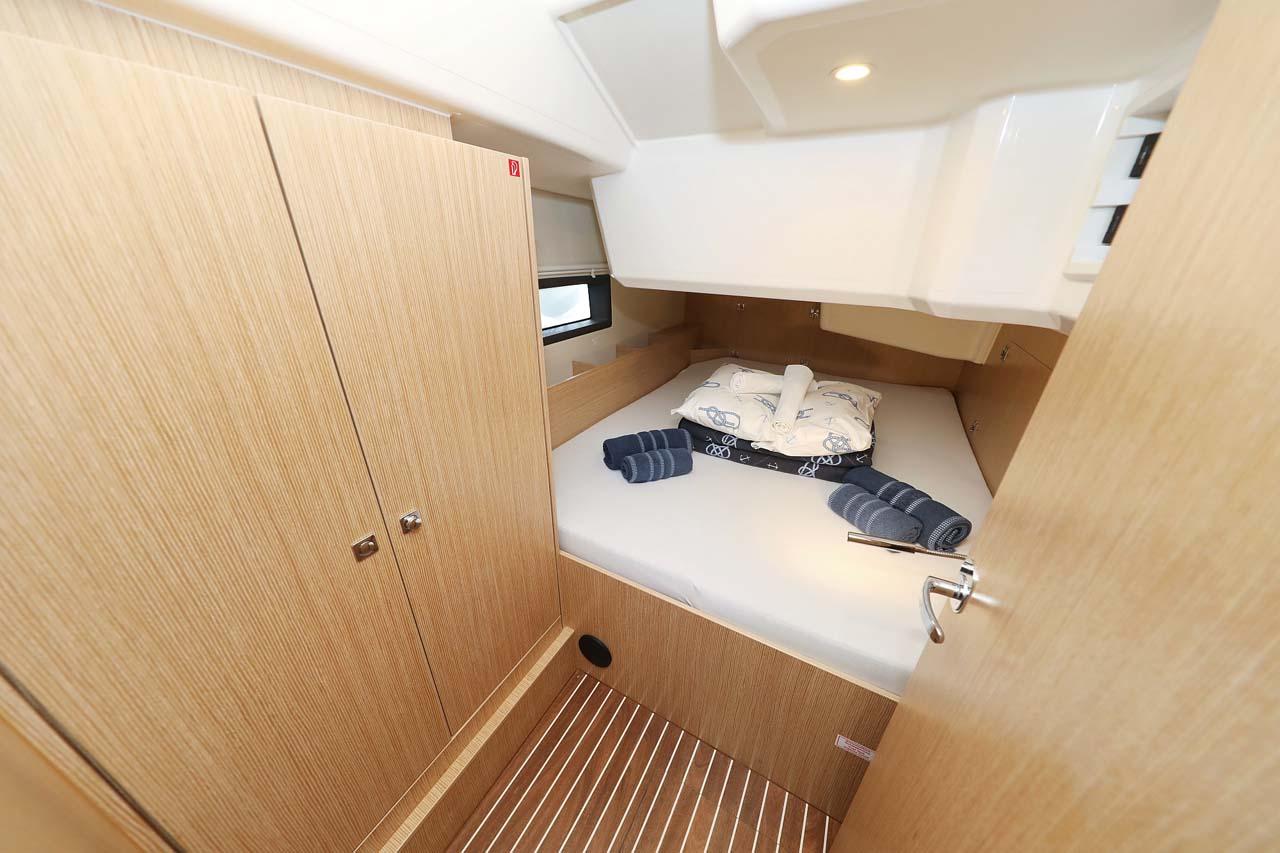 Bavaria C38 Style, picture 23