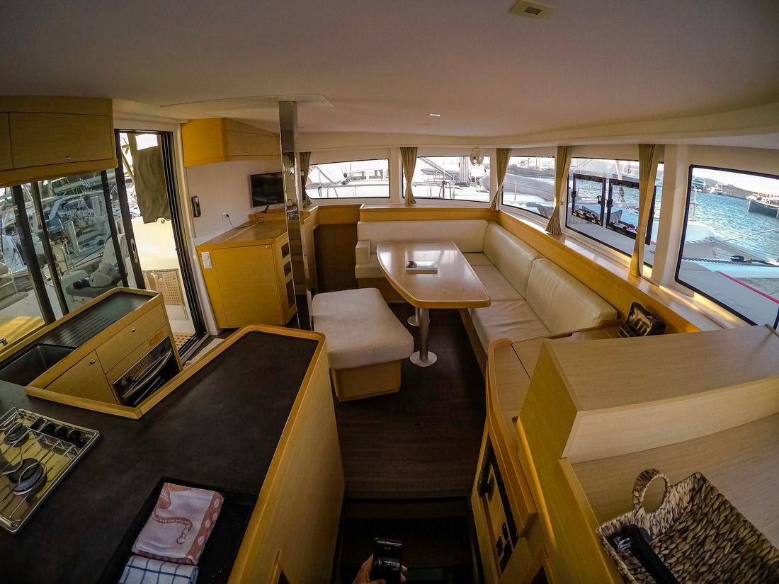 Lagoon 42 - 4 + 2 cab., picture 9