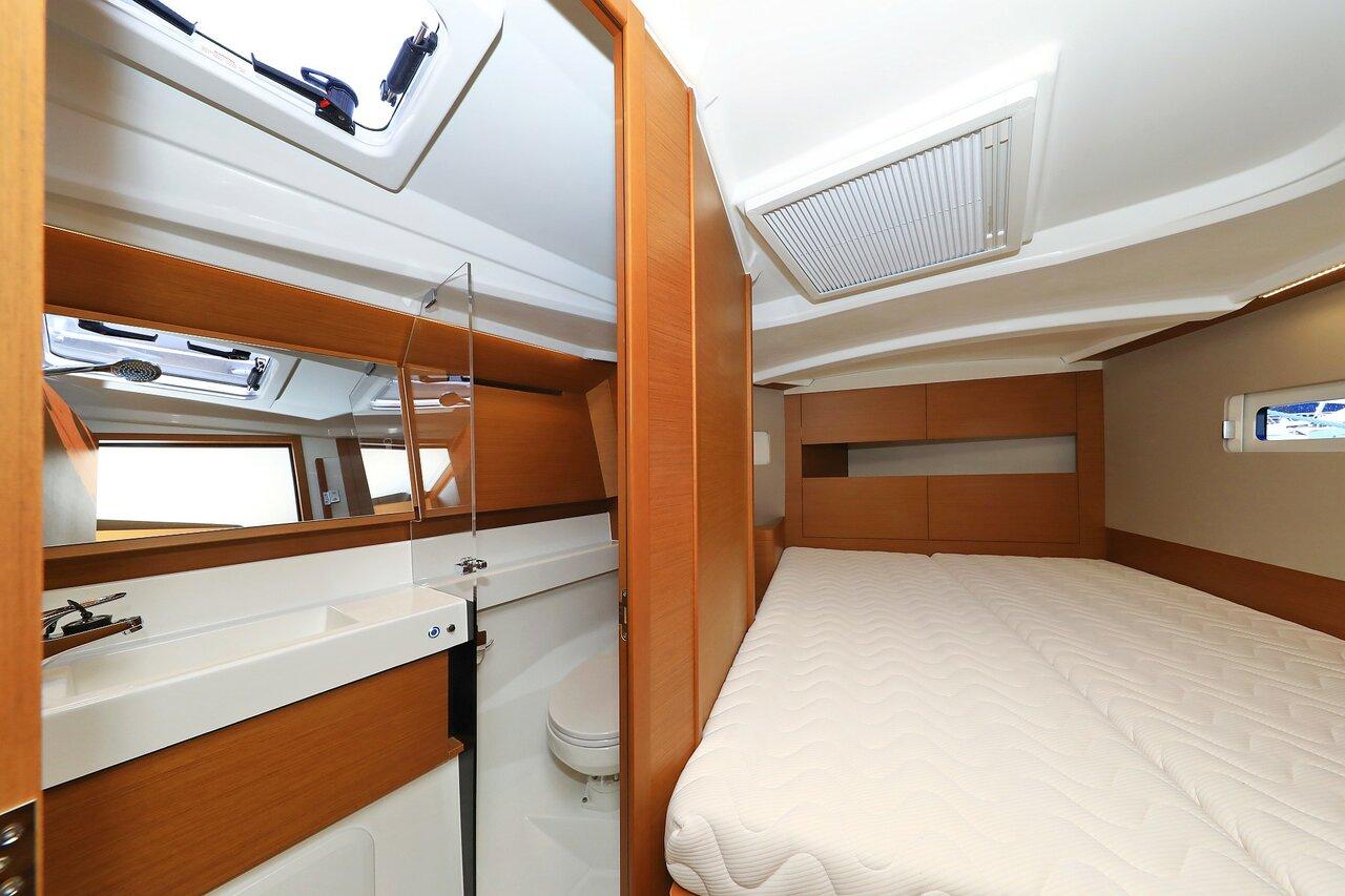 Sun Odyssey 410 - 3 cab., picture 15