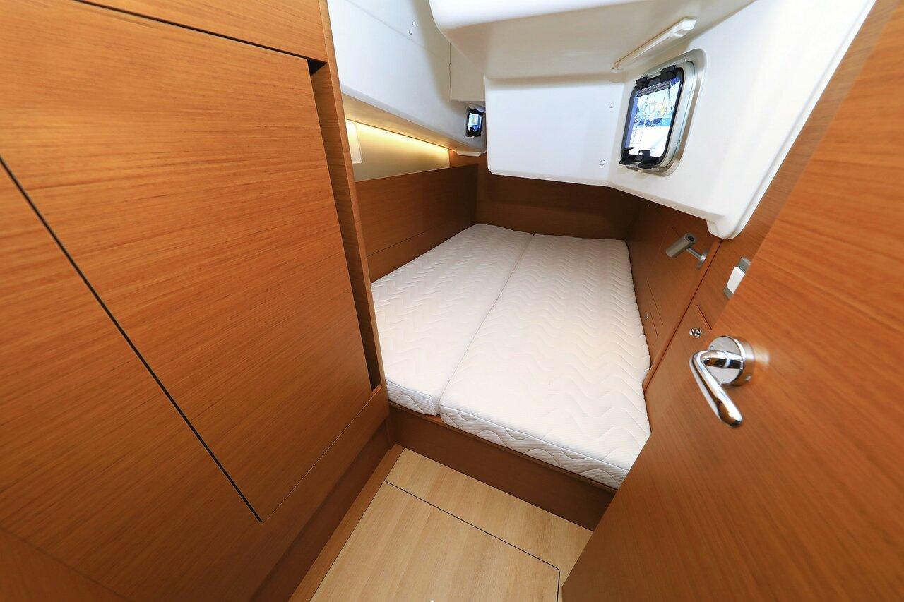 Sun Odyssey 410 - 3 cab., picture 16