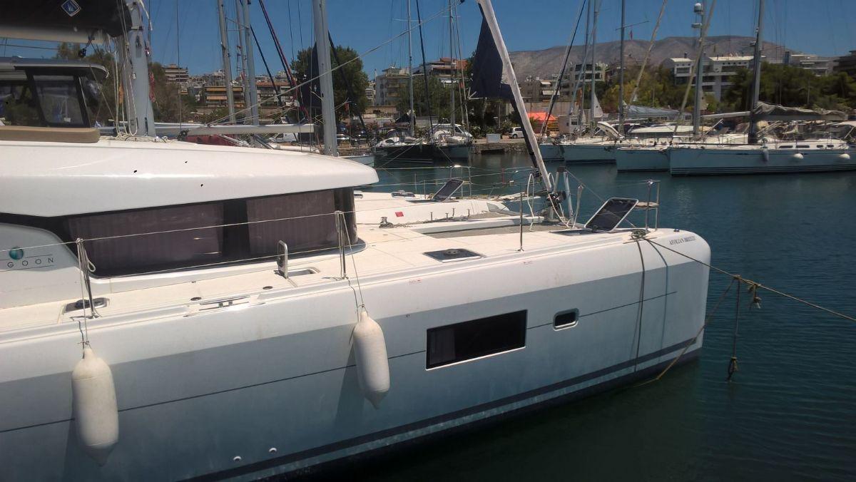 Lagoon 42 - 4 + 2 cab. - Aeolian Breeze, picture 1