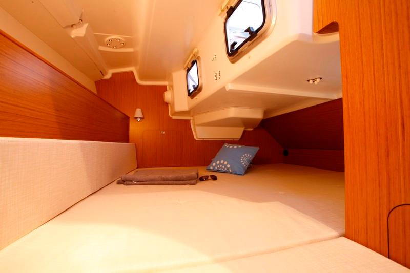 Sun Odyssey 33i - 2 cab., picture 13