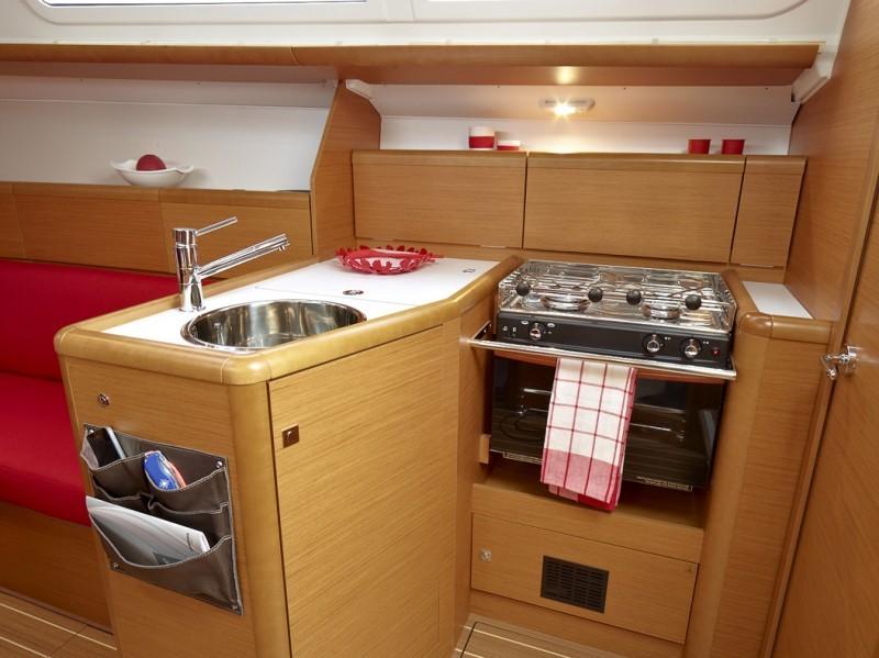 Sun Odyssey 33i - 2 cab., picture 11