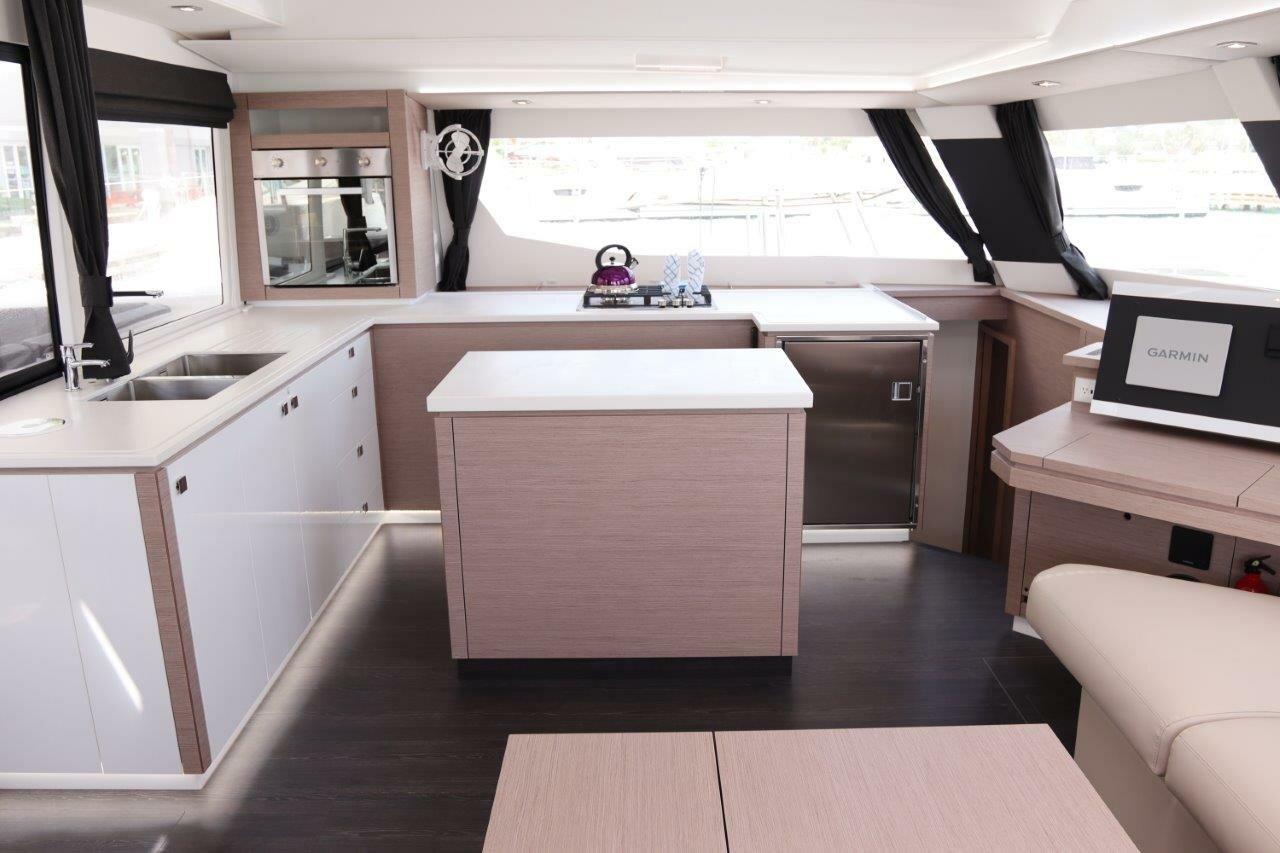 Fountaine Pajot Saba 50 - 6 + 2 cab., picture 14