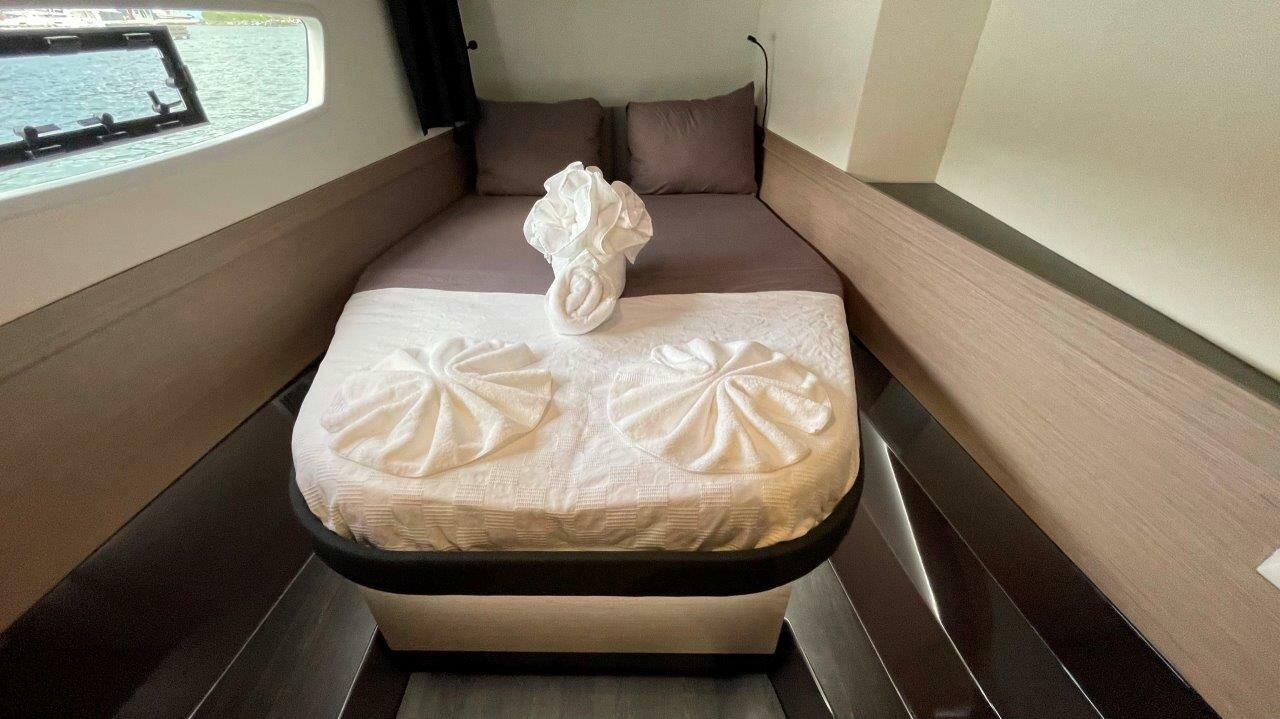 Fountaine Pajot Elba 45 - 5 cab., picture 23