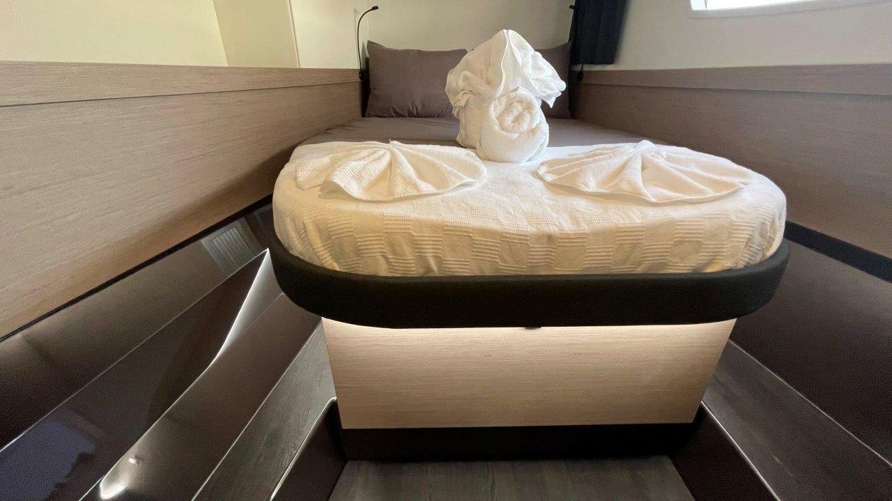 Fountaine Pajot Elba 45 - 5 cab., picture 25