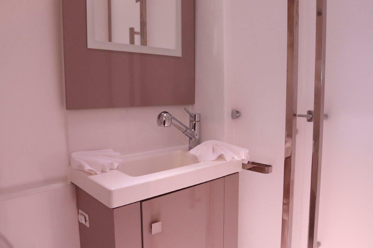 Fountaine Pajot Astrea 42 - 4 + 1 cab., picture 23