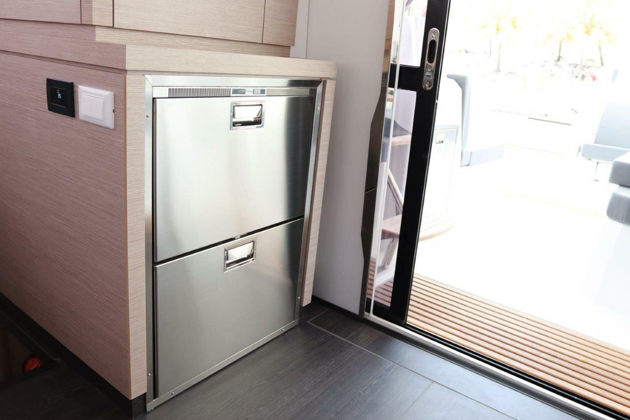 Fountaine Pajot Astrea 42 - 4 + 1 cab., picture 16