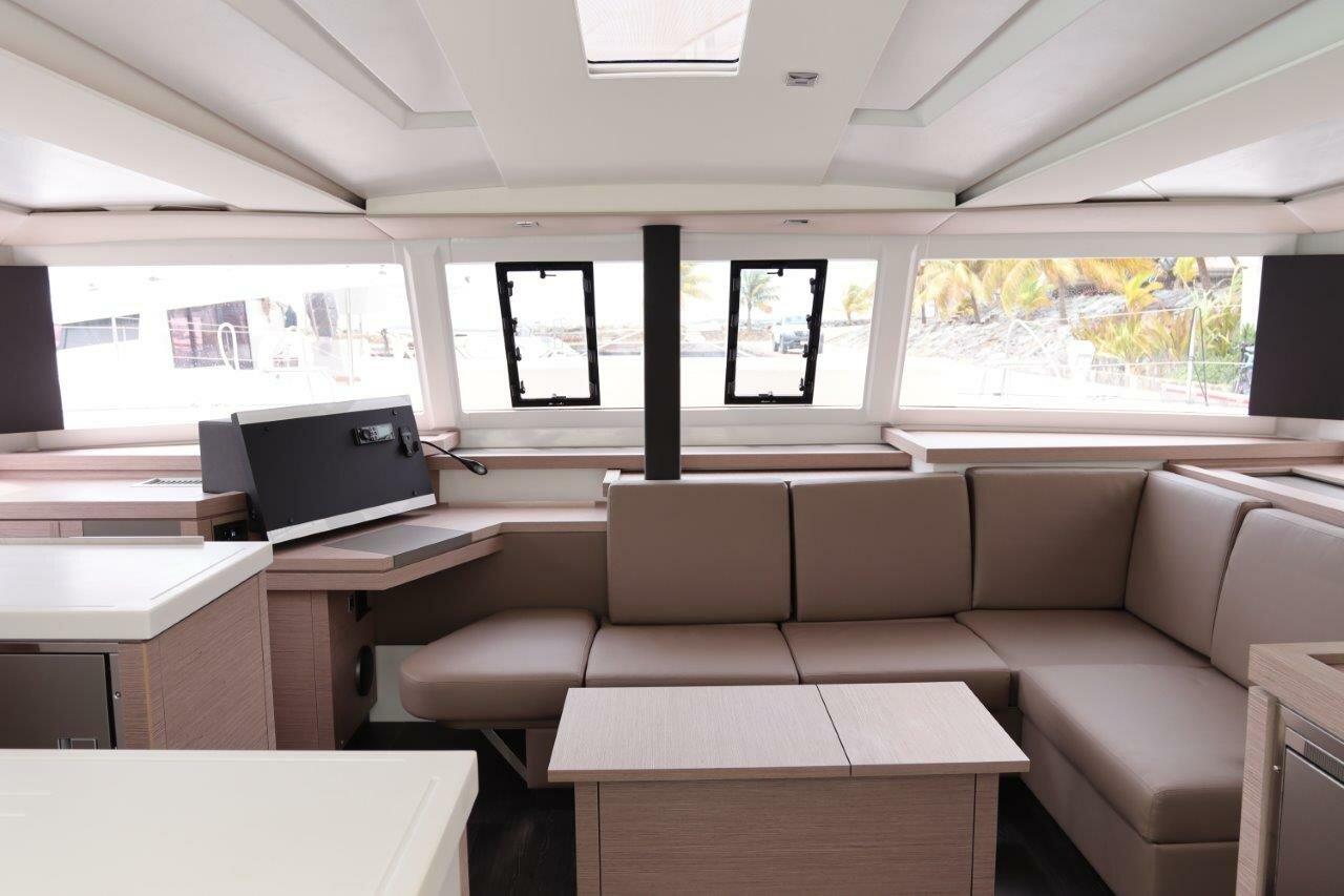 Fountaine Pajot Astrea 42 - 4 + 1 cab., picture 15