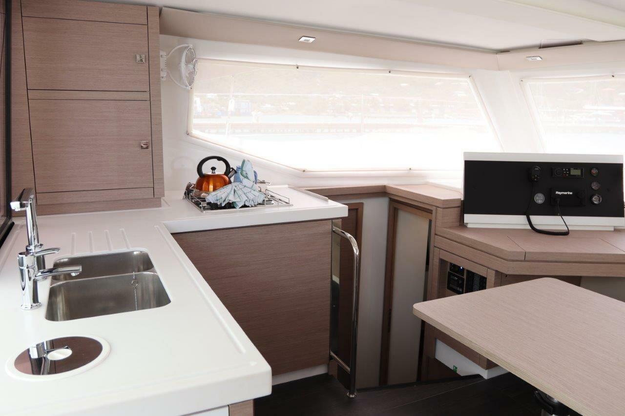 Fountaine Pajot Lucia 40 - 4 cab., picture 19