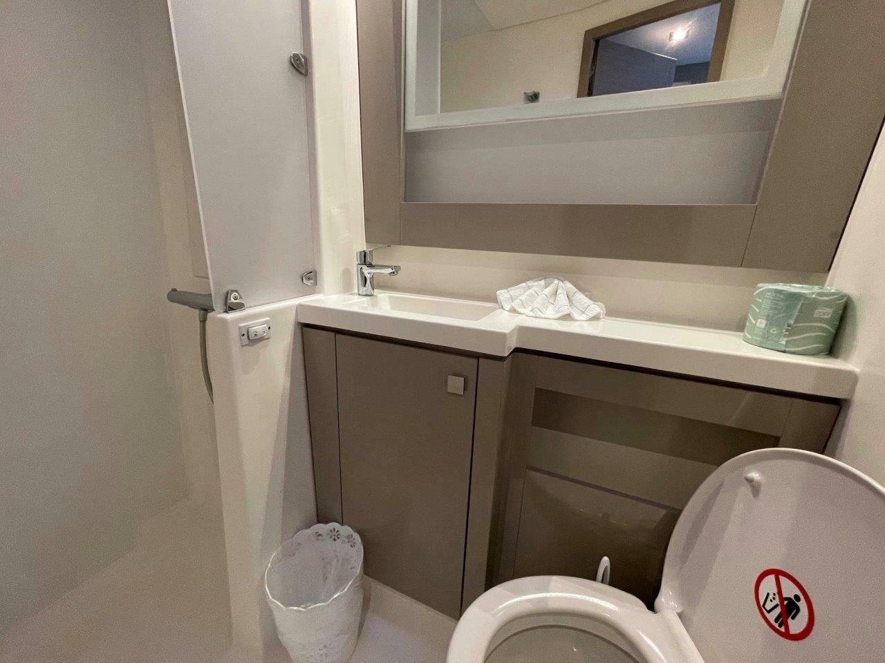 Fountaine Pajot Saba 50 - 5 + 2 cab., picture 22