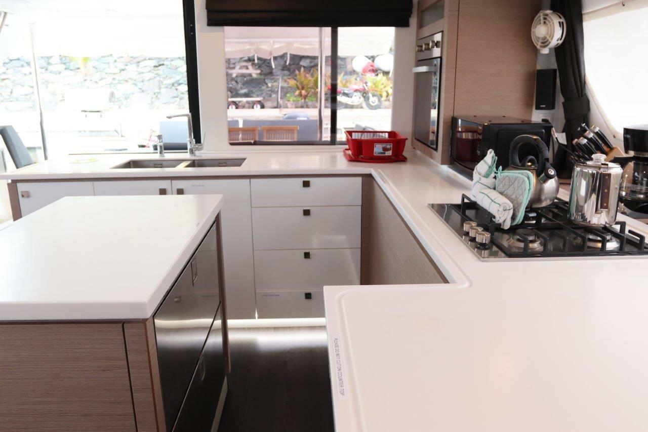 Fountaine Pajot Saba 50 - 5 + 2 cab., picture 13