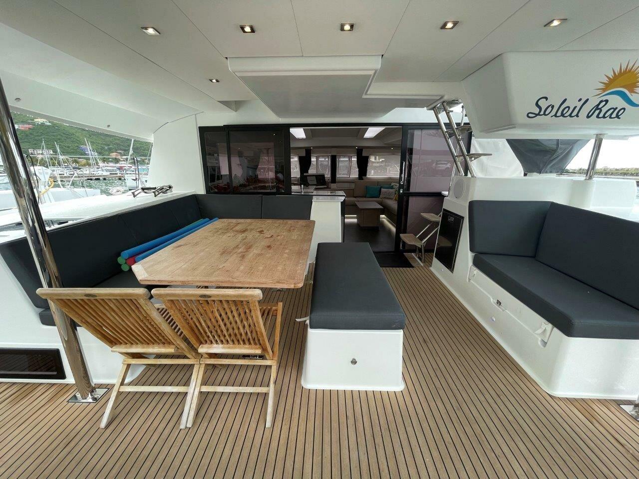 Fountaine Pajot Saba 50 - 5 + 2 cab., picture 3