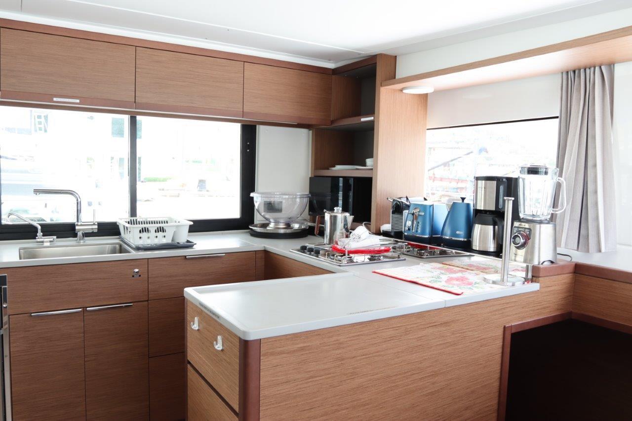 Lagoon 46 - 4 + 2 cab., picture 16