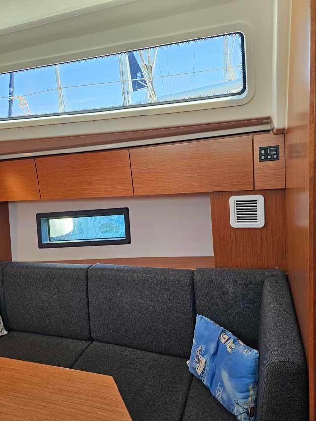 Bavaria C38, picture 8