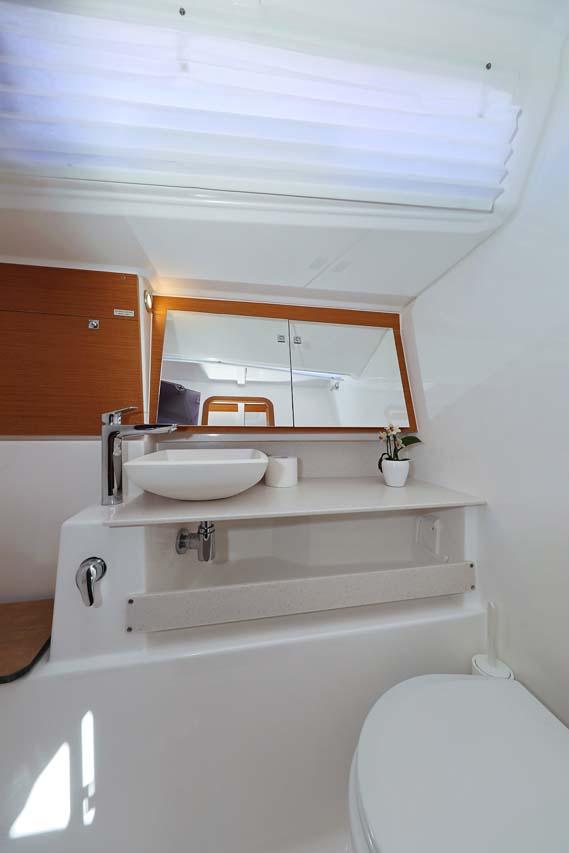 Dufour 430, picture 31