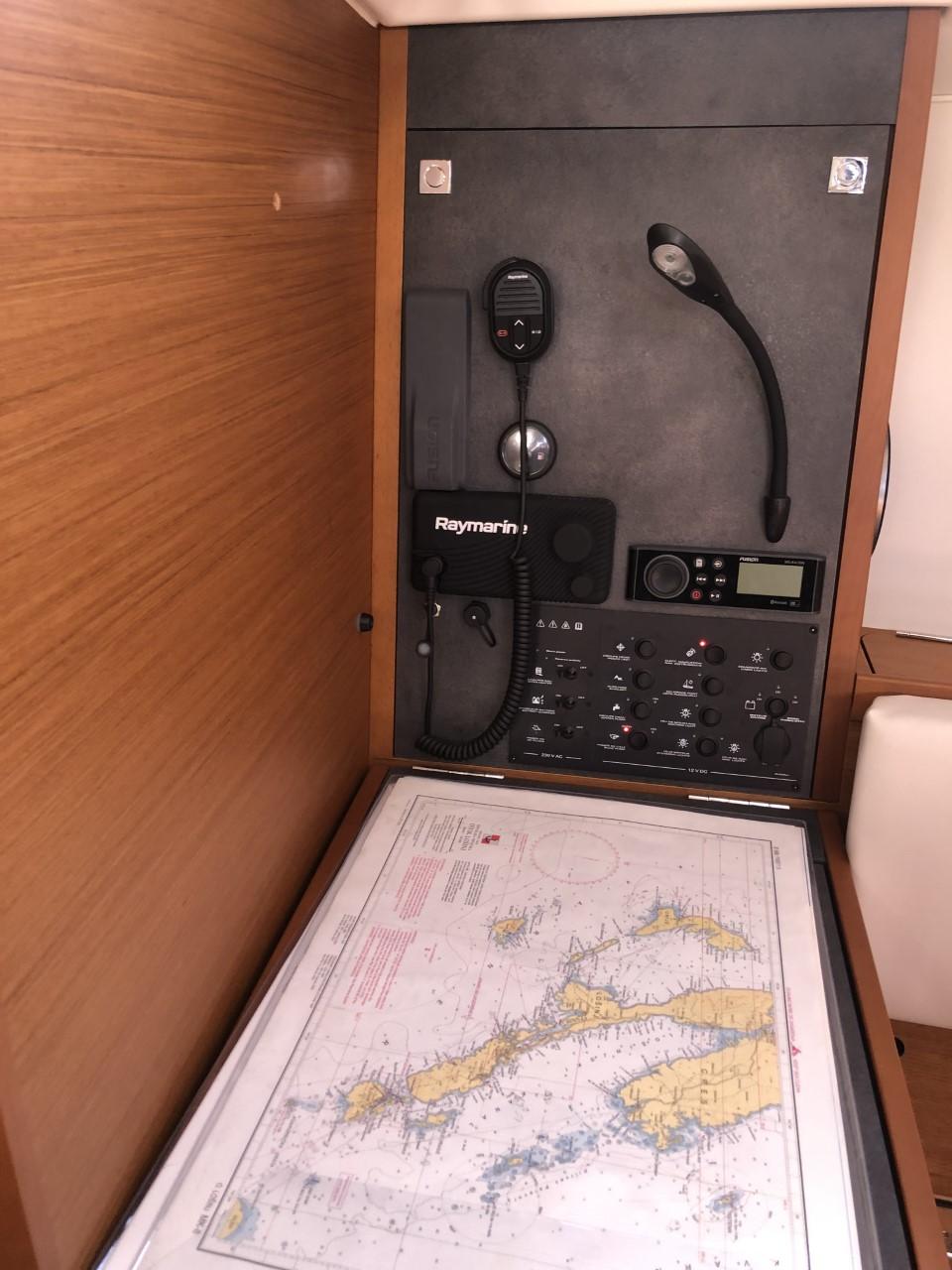 Sun Odyssey 349 - 3 cab., picture 18