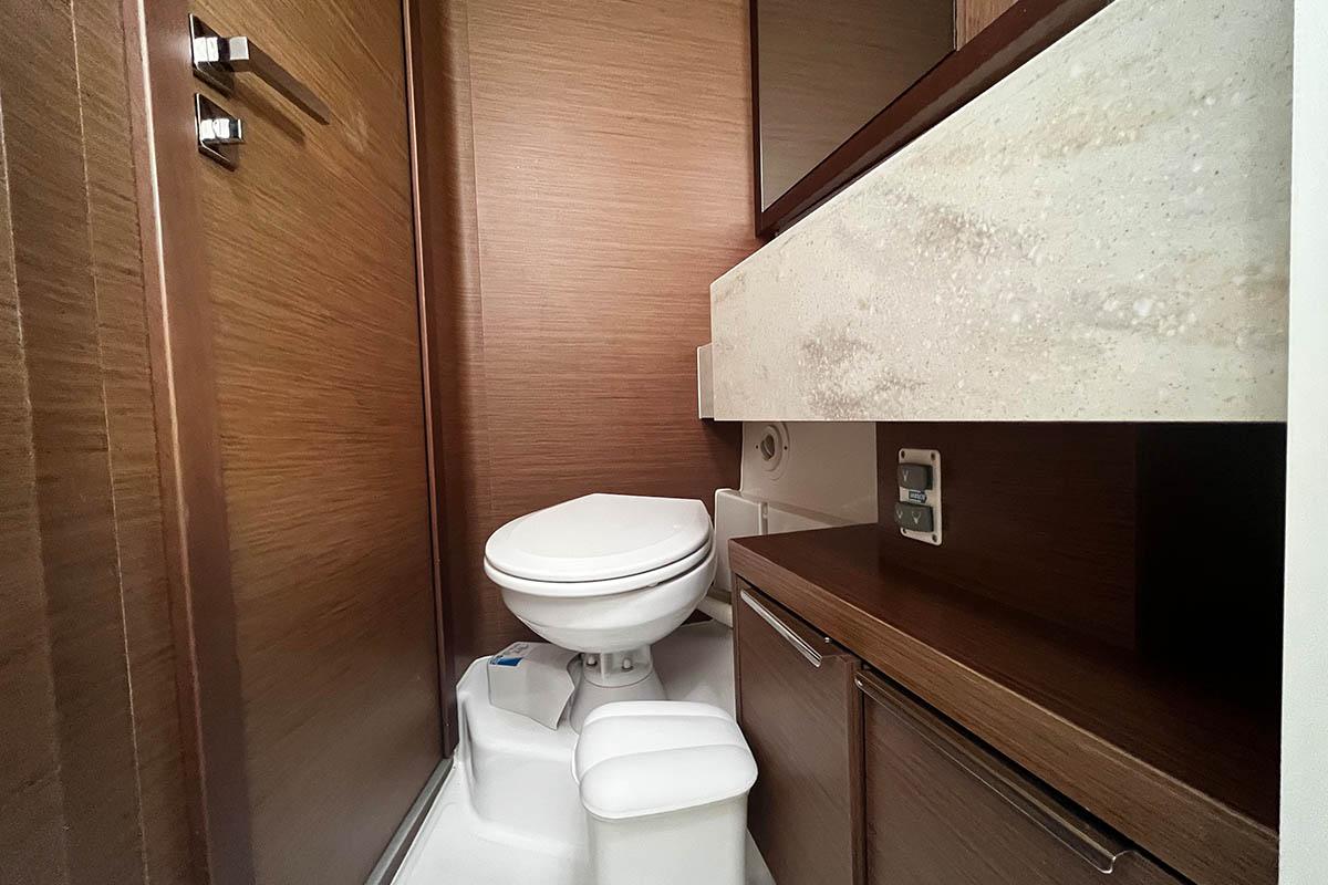 Lagoon 46 - 4 + 2 cab., picture 22