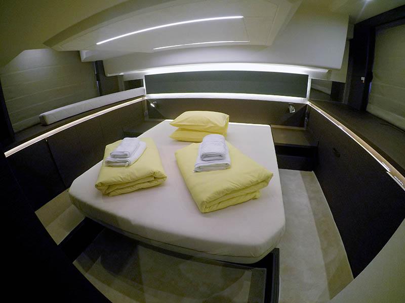 Prestige 420 Fly - 2 cab., picture 21