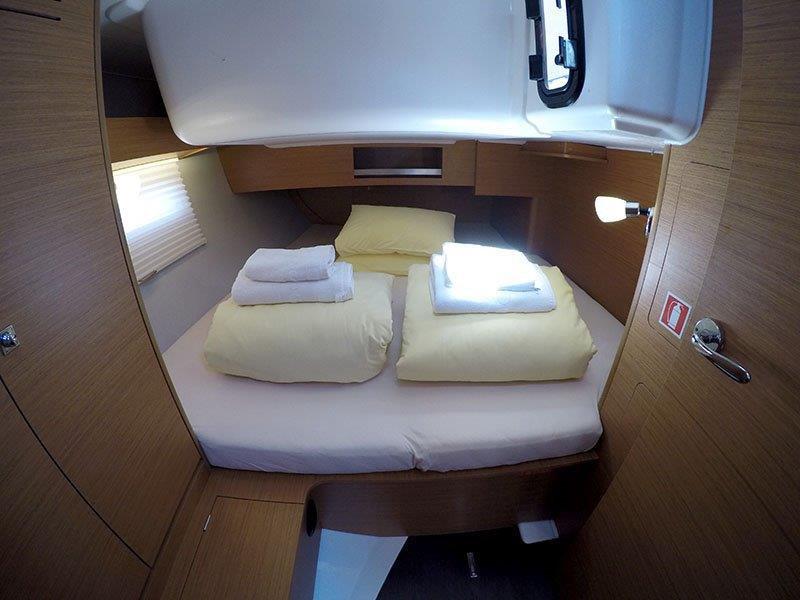 Dufour 390 GL, picture 12