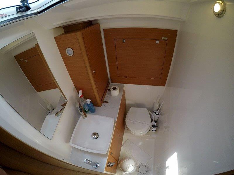 Dufour 390 GL, picture 16