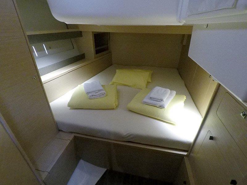 Dufour 530 - 4 + 1 cab., picture 16