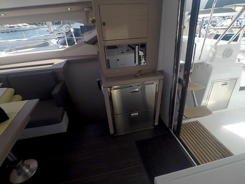 Fountaine Pajot Astrea 42 - 4 + 2 cab., picture 18
