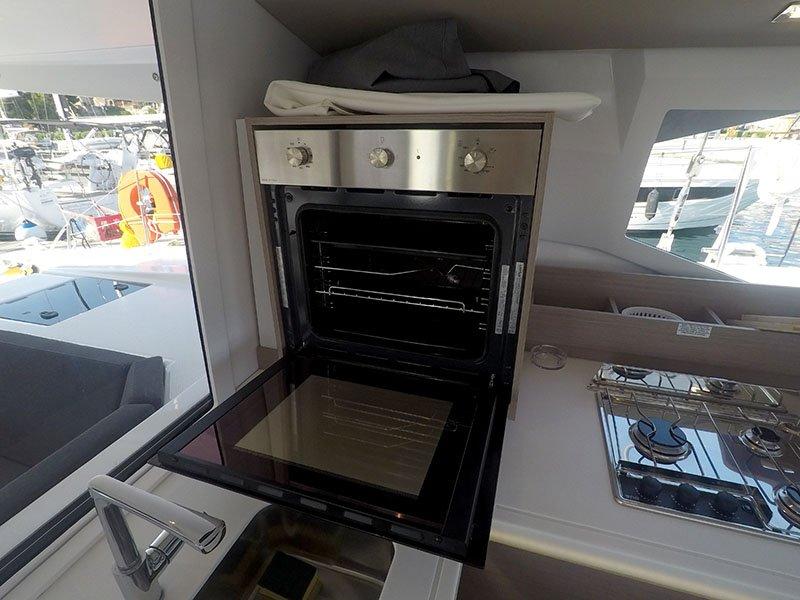 Fountaine Pajot Astrea 42 - 4 + 2 cab., picture 16